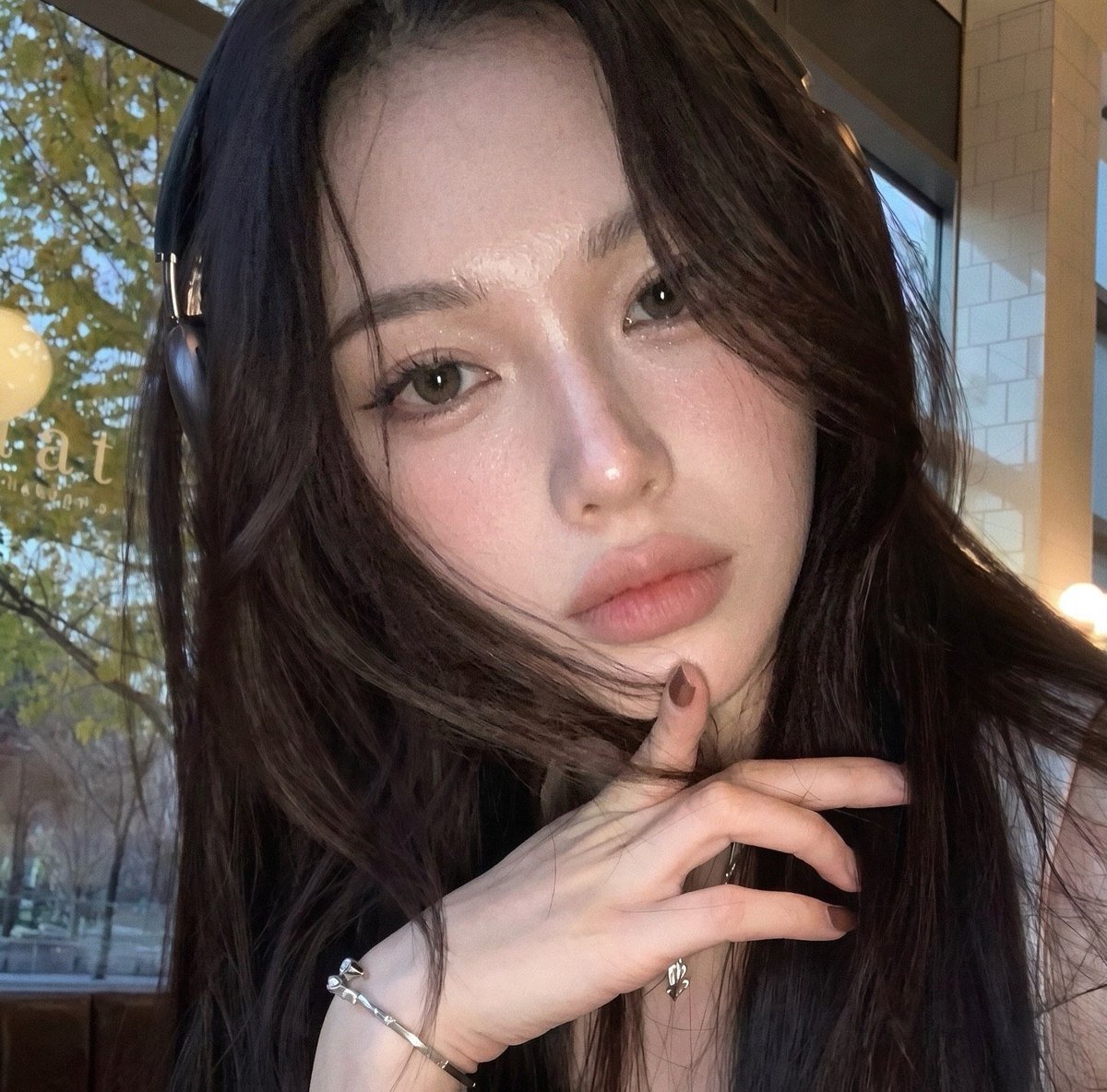 lesyeug's tweet photo. my principles won't change. i won't get involved with a man who already has a girlfriend. i don't expose her boyfriend's bad behavior, not to protect him, but simply because it’s none of my business. https://t.co/hF1NXzcauY