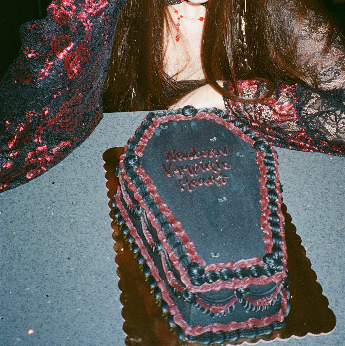 phiramni's tweet photo. film photos of my vampire themed birthday party from last year 🧛🏼‍♀️ https://t.co/HrV16kviJF