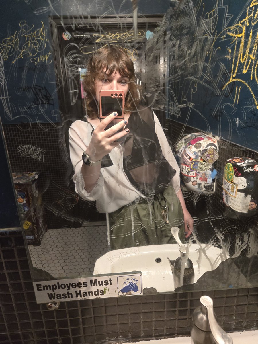 defectivebun's tweet photo. https://t.co/h5D6J0CGsj