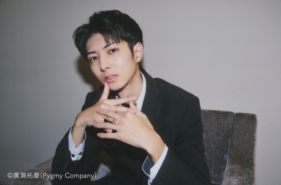 SHOWROOM_jp's tweet photo. ／
9/26(土)13:00〜📺✨
『JUNON×SHOWROOM』 
ジュノンボーイ出演番組、第2回の配信が決定🎉
＼

第2回のゲストは…❣️

🎉渡部 秀さん🎉
（第21回ジュノン・スーパーボーイ・コンテスト 準グランプリ）
仮面ライダーシリーズへの出演経験のある渡部さんをゲストに迎え、
深掘りトークを繰り広げます💕

◯出演
・MC：#藤本洸大
・サブMC：#福永顕司（@kenpappachan）
・ゲスト： #渡部秀

さらにイベントで勝ち上がった第39回コンテスト参加者も出演予定です⭐️

配信ルームはこちら💁‍♀️
https://t.co/wIN0ekVnuP

#JUNON
#SHOWROOM

💛お楽しみに💛