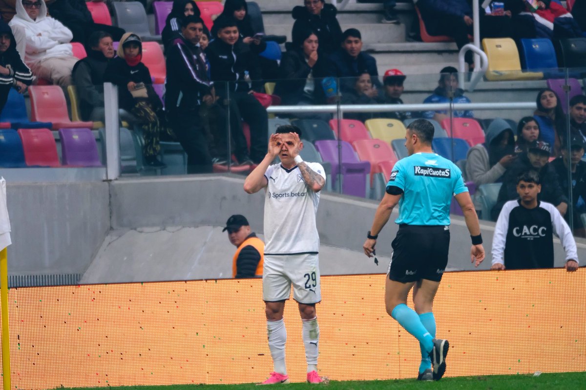 endiablados_ok's tweet photo. Últimos triunfos 1-0 de #Independiente como visitante con gol de defensor:

💪2018: Newell’s (G. Silva)
💪2021: Patronato (J. Insaurralde)
💪2021: EDLP (Insaurralde)
💪2024: I. Rivadavia (A. Costa)
💪2024: Vélez (J. Laso)
💪2025 Boca (A. Angulo)
💪2026 #CentralCórdoba (L. #Godoy) https://t.co/LLCdytIt6Y