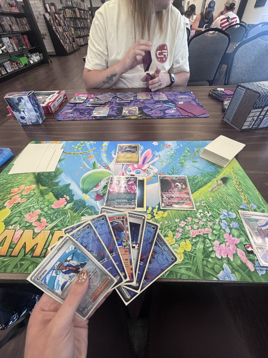 RareCandyDani's tweet photo. wow i love the pokemon trading card game !!! it is so much fun !! https://t.co/nbVxAiCSI1