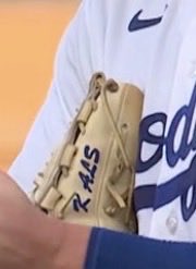 SlangsOnSports's tweet photo. Emmet Sheehan day

K ALS 

Strike out ALS 

#EndALS https://t.co/tgNiY0NPbp