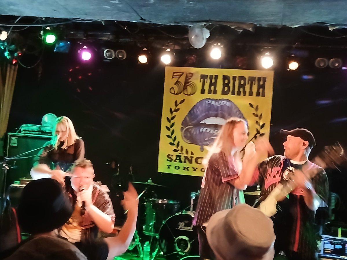 zugxHiF7BQbte9i's tweet photo. #彩Saya 
#SuperFunDownUnder
#沖縄電子少女彩
#オーストラリア
#三軒茶屋ヘブンズドア https://t.co/sNMNMXDm8L
