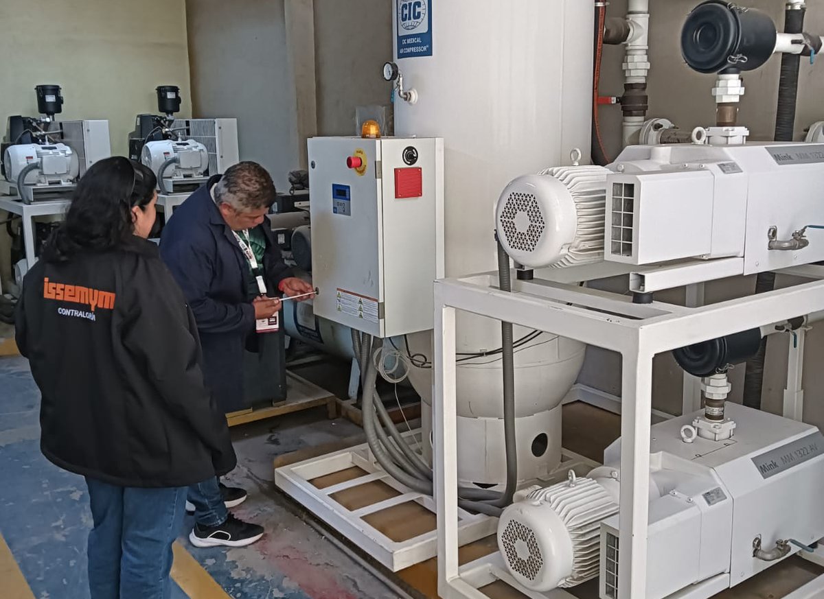 ContraloriaGEM's tweet photo. Que los equipos de las unidades médicas reciban el mantenimiento adecuado es importante para su funcionamiento.

Por ello, el #OIC en el ISSEMYM revisa el servicio de mantenimiento preventivo y correctivo de equipos electromecánicos, verificando que se cumpla con lo establecido. https://t.co/Ocnk2mPsNc