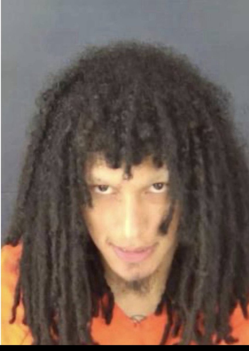 gothxsosa's tweet photo. Me when didi poop                                  me when no didi poop https://t.co/2JIUc7f0SB