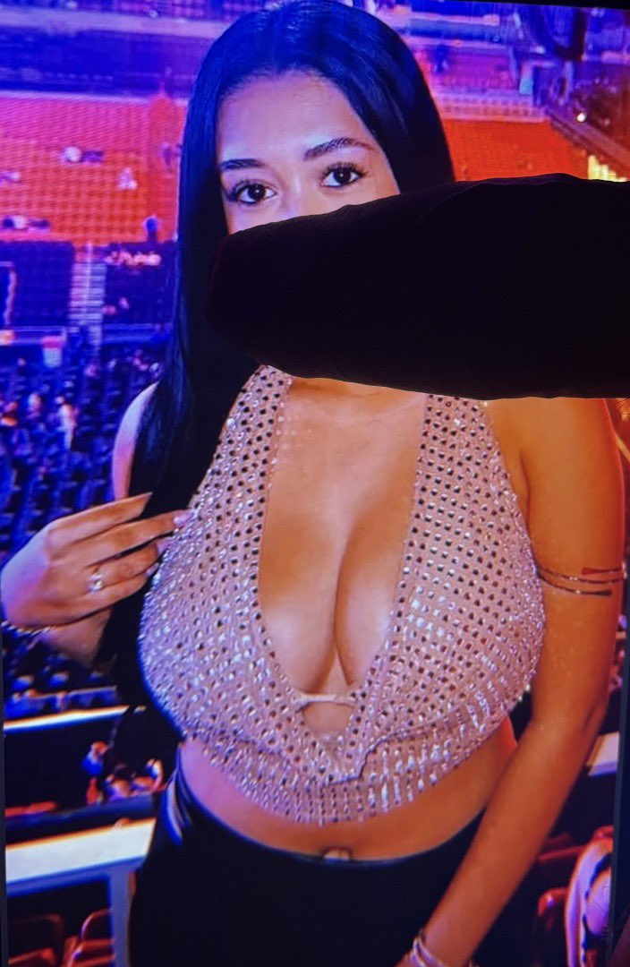 FUCKAMANDATDTSW's tweet photo. Cockcovering that piece of shit slutty bratty smile and tits you retarded cocksleeve WHORE🖕🖕🖕🖕🖕🖕🖕
#FUCKAMANDA #whore #rackattack https://t.co/QcE3uIUjHp
