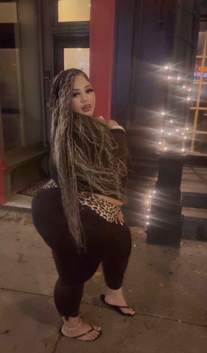 lexysroom28 tweet picture