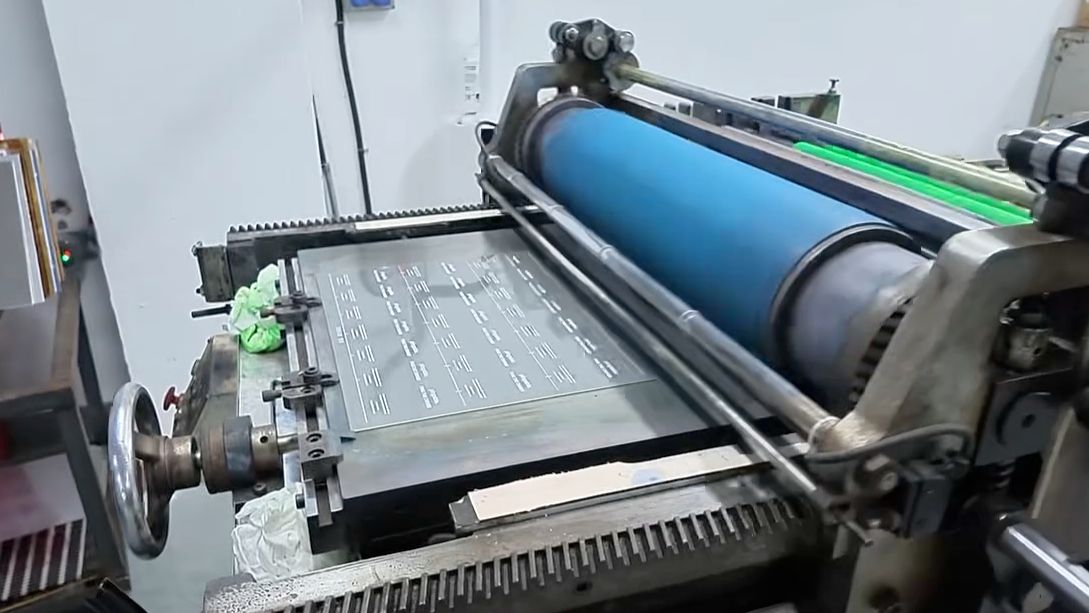 XMT_Packaging's tweet photo. Bulk screen printed metal nameplates.
Uniform print across batches.
#BulkPrinting #MetalNameplate #CustomMetalSign https://t.co/bnbAPq87tQ