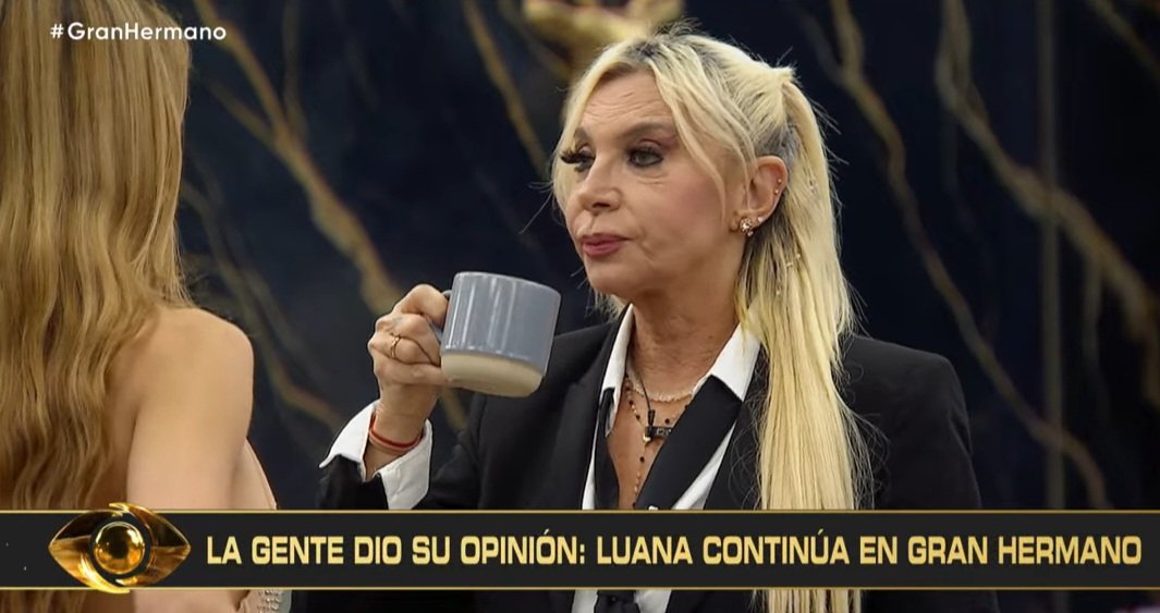 PlanetinaGH's tweet photo. La cara de alguien que acaba de darse cuenta que hoy se va de #GranHermano jaja será panqueque, falluta, falsa, bullynera de YIPIO AL 9009 pero hay que admitir que Zilli sirvió meme https://t.co/cJfrTRaGkY