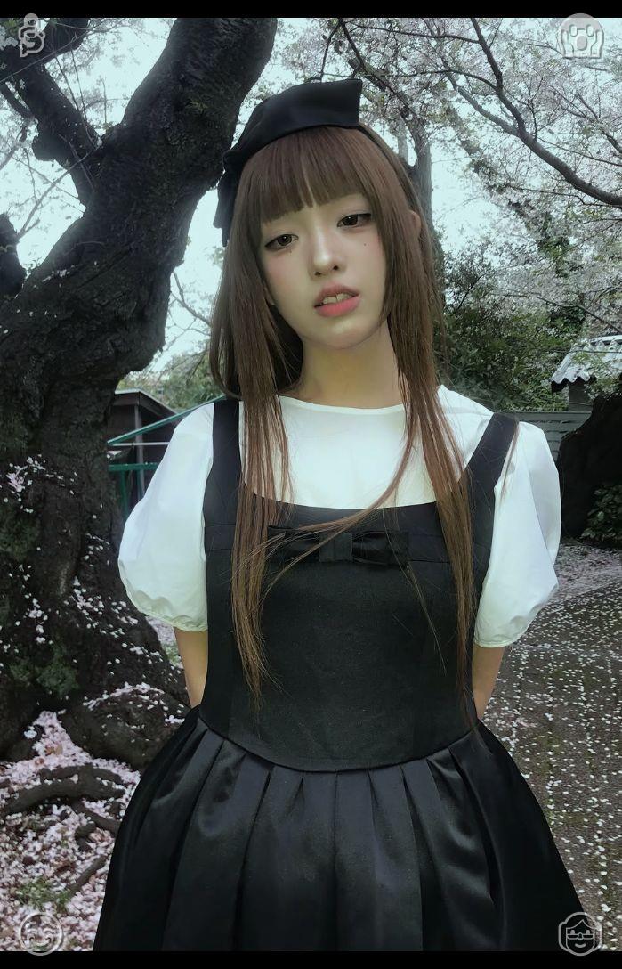 yattomons's tweet photo. 🦣Exploring a tea house Honey-infused tea The little inhabitants of the forest bring dynamic energy to the tranquil woods. Chirping birds, creeping bugs, and fluttering butterflies transform the motionless greenery into a vibrant scene brimming with playful life. https://t.co/DHDkxmJqvm