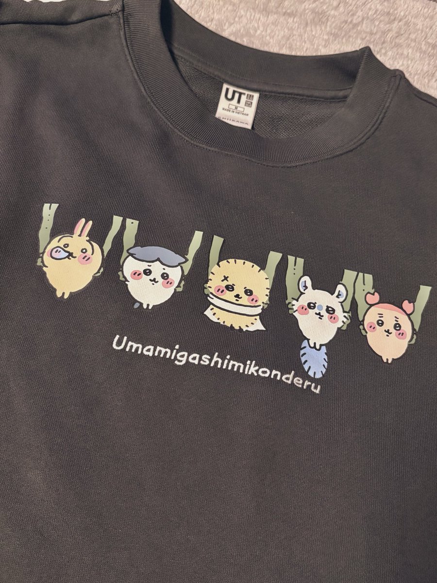 Shinoko_0325's tweet photo. 買ってしまった…
好きなシーン＆��二郎がこの先出ることないだろうし(｀･ω･´)💦

文字もよく見たら好きなセリフで
🦦「ウマミガシミコンデル」 https://t.co/c1LmdJWYlc
