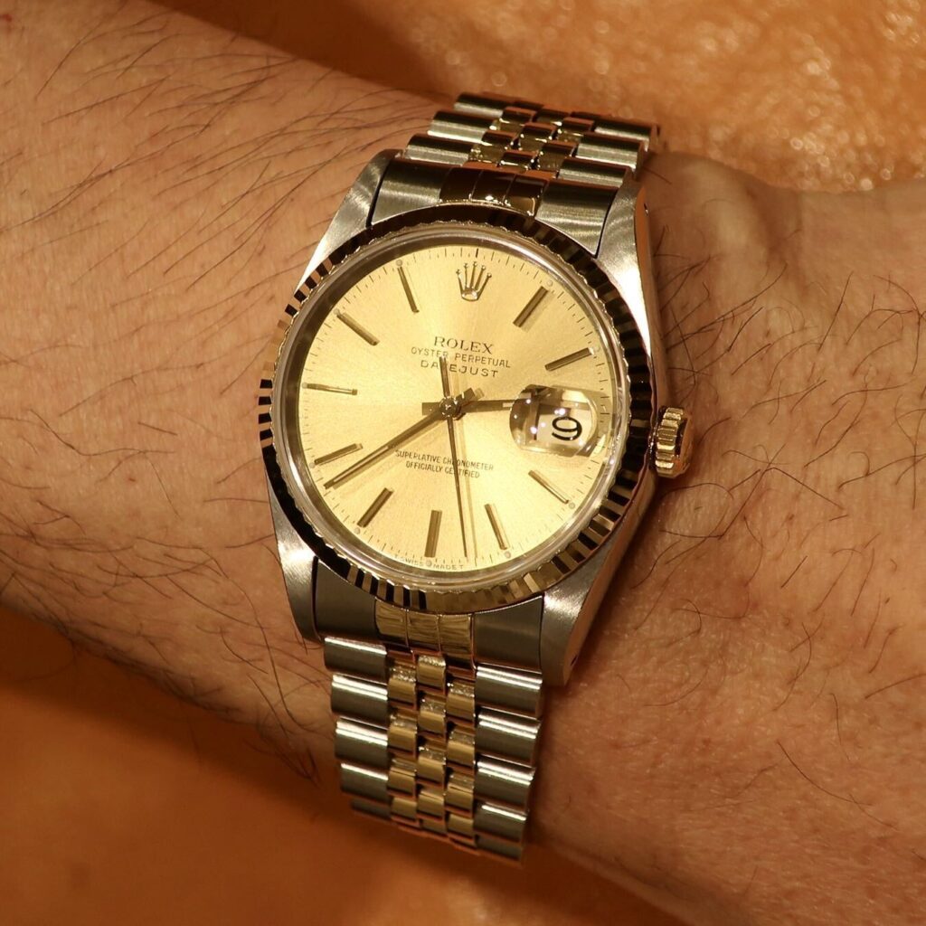 909sendai's tweet photo. ロレックス デイトジャスト
【OWNER’S VOICE】DATEJUST Ref.16233 シャンパン
https://t.co/7mcy01IxMl
https://t.co/90anmSAOBy
#ロレックス
#ROLEX
#デイトジャスト
#Ref16233
#クォーク https://t.co/sZc9qaIKni
