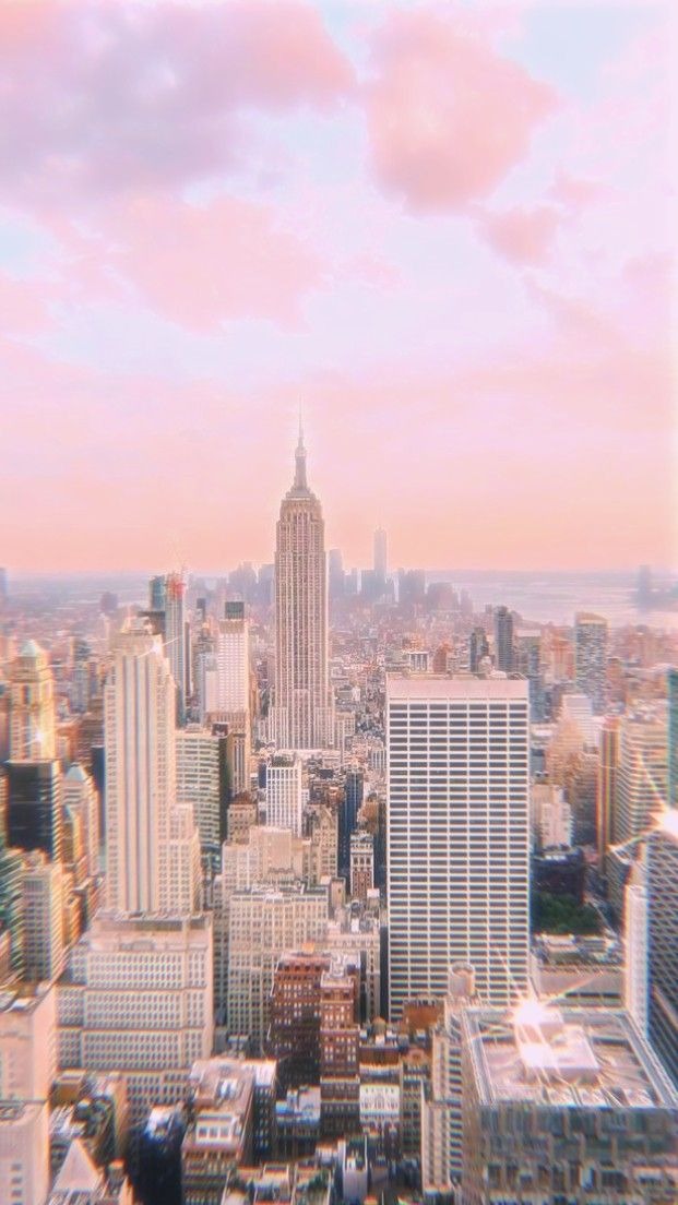 vickyquinn42217's tweet photo. I still have a ways to go...but the video's are getting closer to what I'm going for. I was not expecting to become a director for real...but you pretty much have to if you want to get a more realistic video. You have to have the vision for each and every shot written out. https://t.co/NxosZUO5Zk