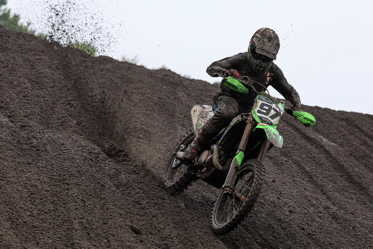 Kawasaki_JPN's tweet photo. D.I.D全日本モトクロス選手権シリーズ2026
第7戦 近畿大会が開催されます。
IA1にTeam Kawasaki R&D #97 内田篤基選手(@mx769hhh)が参戦!
日程:2026年9月12日(土)~13日(日)
場所:名阪スポーツランド(奈良県)
ライダー&チームへの熱いご声援をよろしくお願いします!
#Kawasaki #JMX #KX https://t.co/cpRgjaH8ZW