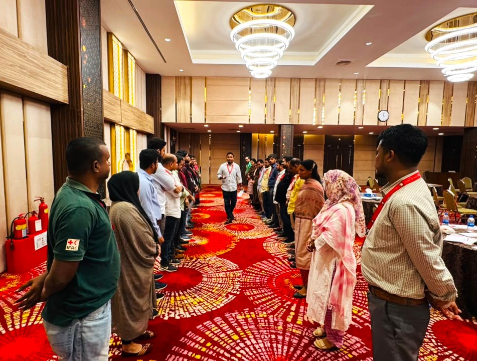 BDRCS1's tweet photo. To strengthen staff professionalism &amp; capacity, @BDRCS1 organised 2 batches staff orientation on 6–7 Sept in #CoxsBazar.
Topics covered RCRC principles, HR &amp; admin, service rules, safeguarding, PSEA, mental health &amp; staff wellbeing.

#StaffOrientation
#HumanitarianAction

@ifrc https://t.co/YfGTcJxJQ2