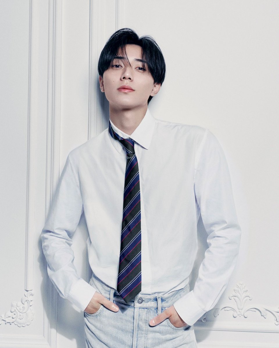 madameFIGARO_jp's tweet photo. 【限定カットも！】永瀬廉がディオール ビューティー アンバサダーに就任。 麗しいアンバサダーお披露目カットを公開。

▶︎限定カットはこちらから！
https://t.co/WjLNFDVx8m

#DIorBeauty @DiorBeautyJP #Dior @DIORJP #永瀬廉 @kp_official0523 https://t.co/2PdSH5foKK