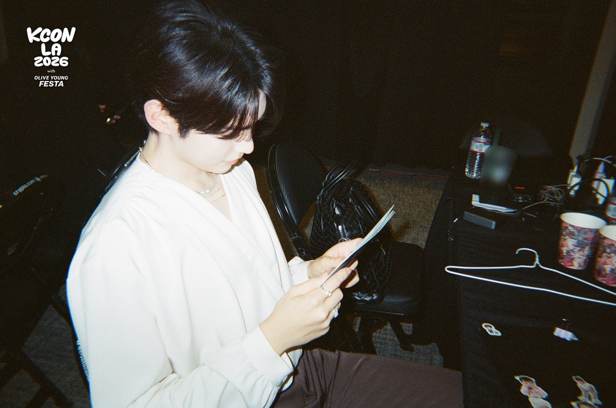 KCON_official tweet picture