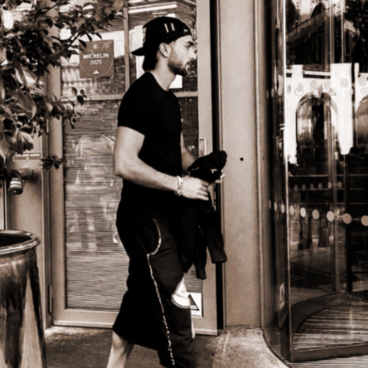 Fertorrgal's tweet photo. @𝖥𝖾𝗋𝗍𝗈𝗋𝗋𝗀𝖺𝗅      ︧♰    𝙽𝙴𝚆 𝙿𝙾𝚂𝚃 
┉┄   𝑼𝒑𝒅𝒂𝒕𝒆   ... %    𝒇𝒐𝒐𝒕𝒃𝒂𝒍𝒍      ^ 🦈

      —  ˙   🕸️    𝗗𝖺𝗒 𝘄𝗂𝗍𝗁 𝘁𝗁𝖾 𝗰𝗁𝗂𝗅𝖽𝗋𝖾𝗇 (𝗥𝗈𝗆𝖾 𝗶𝗌 𝗿𝖾𝖻𝖾𝗅𝗅𝗂𝗈𝗎𝗌.)    ⌥   ֹ   ₊ https://t.co/YmNg3bJFau