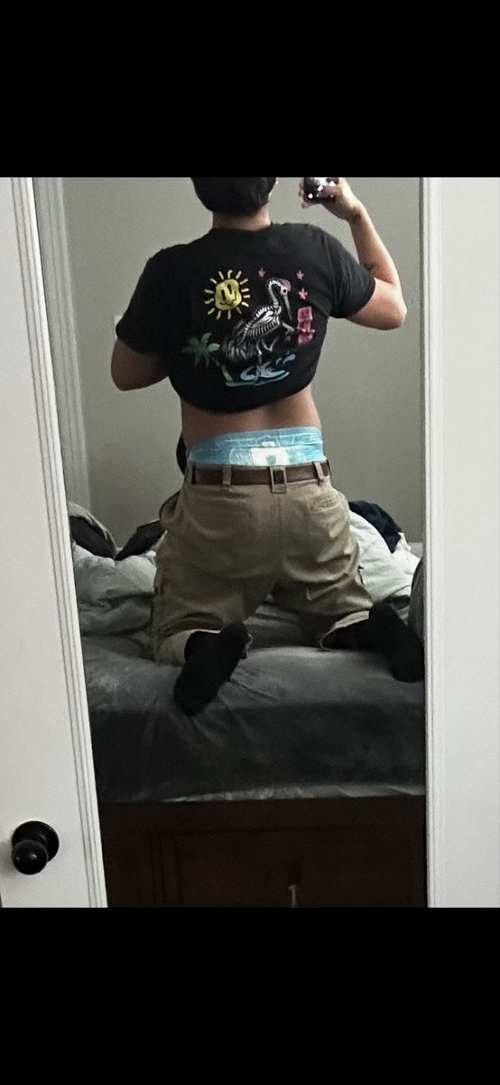 Diaperedblz's tweet photo. I need help committing to wearing diapers for longer periods. I’ve seen these posts before and i’ve always wanted to try this, ya’ll can decide for me!

Like = 4 hours in diapers ⏰ 

Repost = 1 day in diapers ☀️ 

Comment = 1 hypno session of your choice OR 2 days in diapers 😵‍💫🧷 Comment your choice

‼️Active until 9/17‼️

#abdl #diaperboy #gayabdl #abdlgay #wetdiaper #diaperlover #abdlcommunity #diaperkink #soggydiaper #diaperbutt