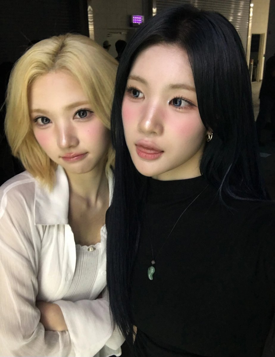 H2H_INA's tweet photo. 260908 #JUUN weverse post with #JIWOO

“Jiwoo unnie, meskipun terlambat, selamat ulang tahun yaa 💚”

#Hearts2Hearts #하츠투하츠 #H2H
@Hearts2Hearts https://t.co/4SSCZGqdZX