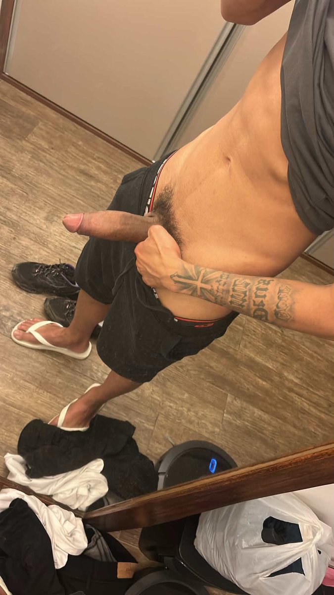 yraeuxl's tweet photo. Já pensou? Isso te rasgando https://t.co/Mo6G8WDcNA