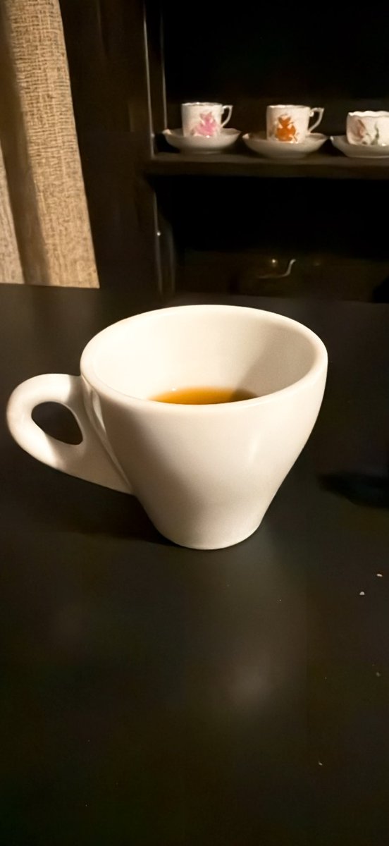 amesyo14's tweet photo. 清澄白河にある「喫茶こくん」さん

コーヒーの飲み比べ会に参加
インフューズド、バレルエイジド、浸漬フレーバー、添加フレーバーといろんな手法で香りがついたコーヒーを飲み比べる会

【香りを探る飲み比べ会】 https://t.co/lsenQdQ5ya