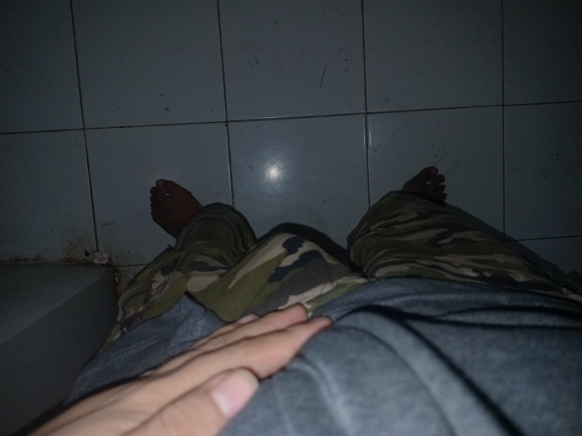 urfbear's tweet photo. Baru jam segini udah tegang aja nih.......

#gay #gaybear #bear #hairy #gaychub #chubbygaybear #chubby #chaser #chub4chaser https://t.co/m0f4OrWfMe