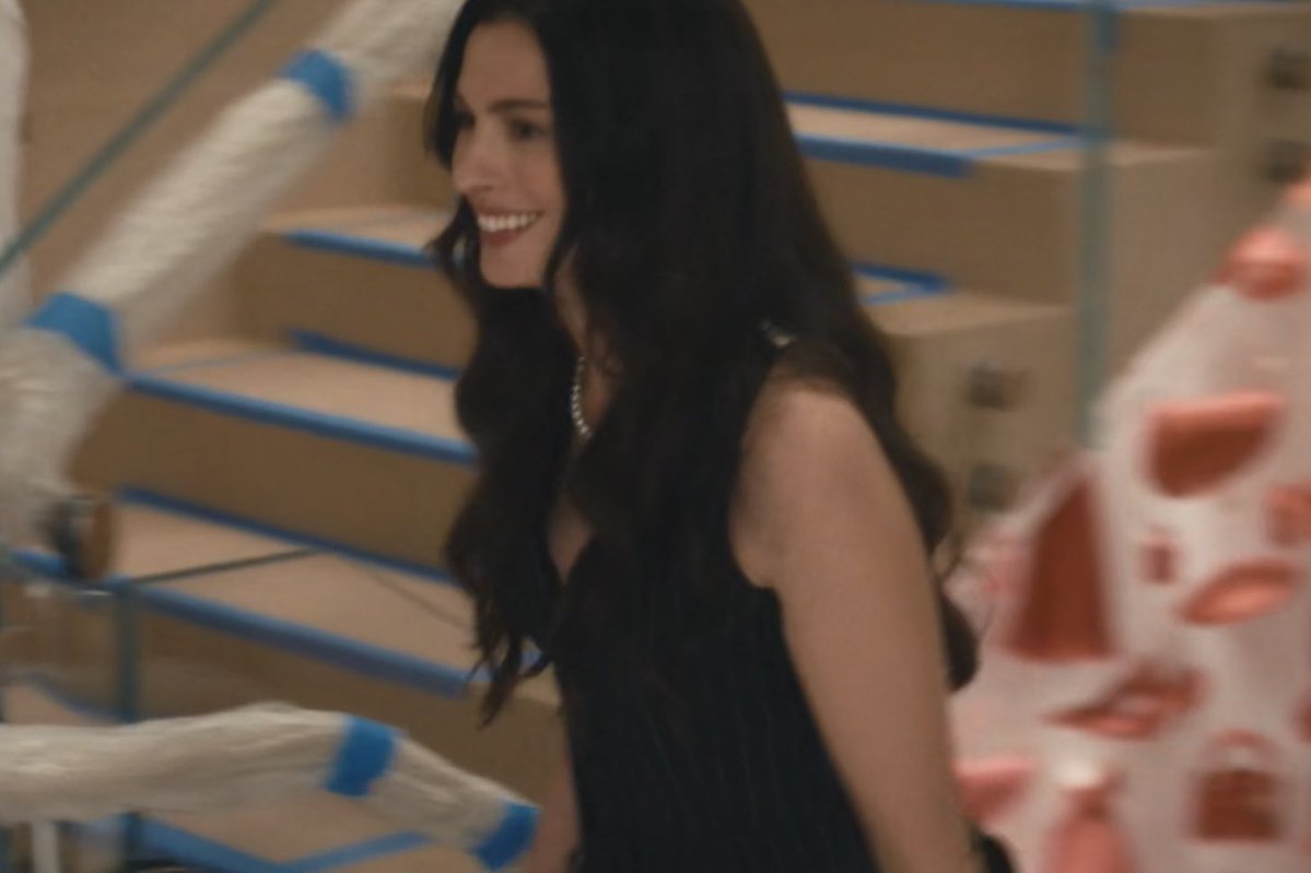 buzziightqueer's tweet photo. she was happy af to just follow emily around and tease her https://t.co/LQdHxCfHU7