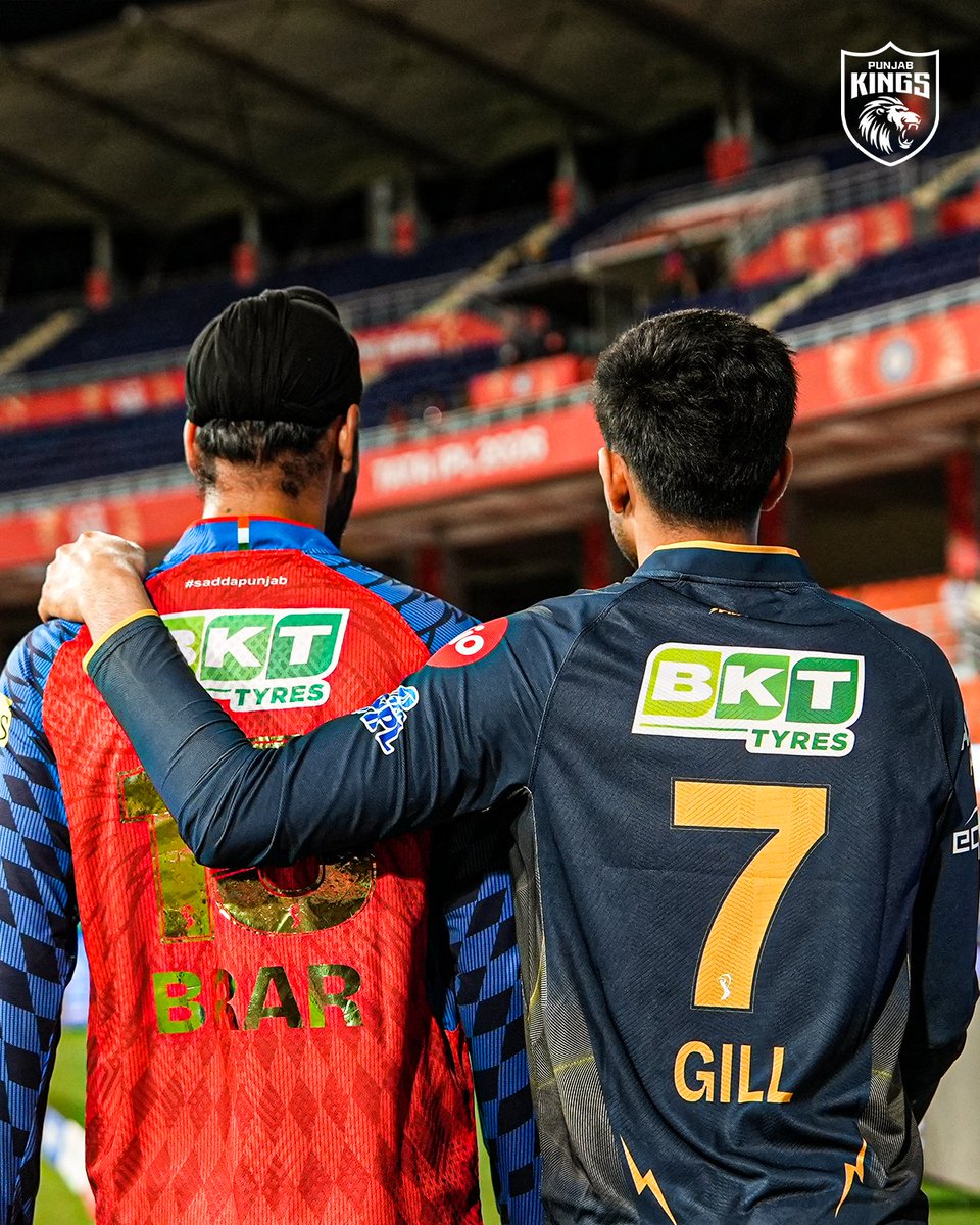 PunjabKingsIPL's tweet photo. 𝑴𝒖𝒏𝒅𝒂 𝒓𝒆𝒑𝒓𝒆𝒔𝒆𝒏𝒕 𝒅𝒆𝒌𝒉 𝒌𝒂𝒓𝒅𝒂 𝑷𝒖𝒏𝒋𝒂𝒃! 👑

Here's to another year filled with runs and success for 🇮🇳! 🌟 https://t.co/4EkxyC3f9V