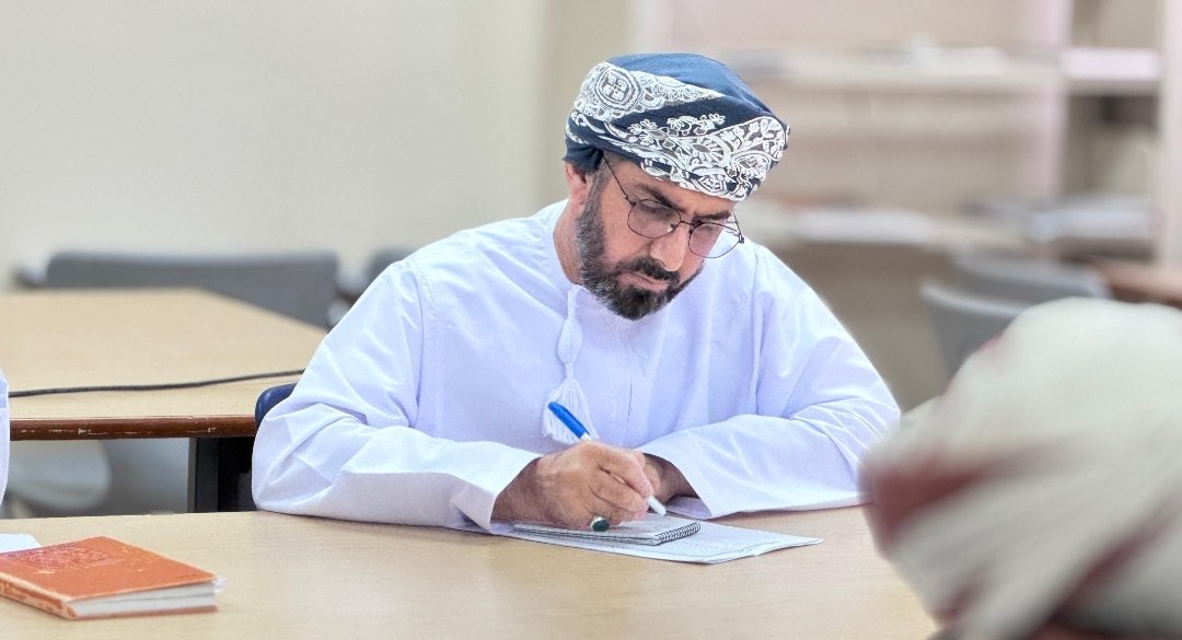 EduGovNBT2121's tweet photo. اجتماع فريق التحسين والتطوير والتقويم الذاتي  برئاسة مدير المدرسة أ. علي العيسائي تضمن الترحيب بالأعضاء ومناقشة المهام ، كما تم توزيع الأدوار بين أعضاء الفريق.
#تعلم_مستدام 
#فعاليات_تعليمية_شمال_الباطنة https://t.co/Rfm2bprD15