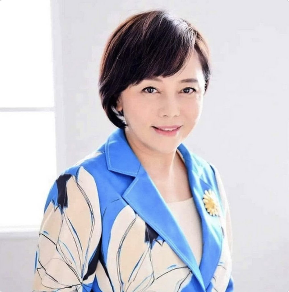 YamatoNekoJP's tweet photo. 同じこと思ってた人✋

有本香氏「こども家庭庁ができてからむしろ少子化が加速している。即刻廃止すべき」 https://t.co/gUcNb5erT8