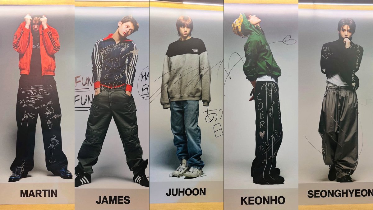 mrtinkitty's tweet photo. cortis went to their pop up in shibuya and signed their posters in japanese 🥹

🐕: (his iconic skulls)
🦅: japan HELLO
🐢: thank you japan
🐶: concert is over, I love you
🦊: konnichiwassup https://t.co/S5f9uIG6Nb