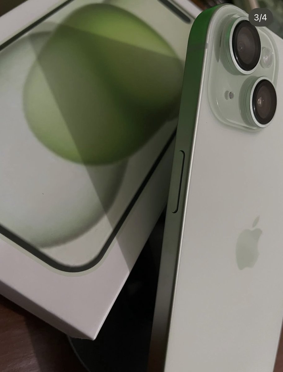 u4akco's tweet photo. Allo 
wts iphone 15 128 IBOX 
BH 90up% ORI 
Fullst no minus cek sepuasnya! 
cod langsung / bisa kirim 
5.9  jt aja Nepiss! 
Noted : DIJUAL BU CEPAT
BISA COD LANGSUNG KE RUMAH. 
PADA JAUH SEMUA

tag. wts wtb iphone 15 128 gb ibox #zonauangᅠ #zonajajan https://t.co/MGPA5ojT2I