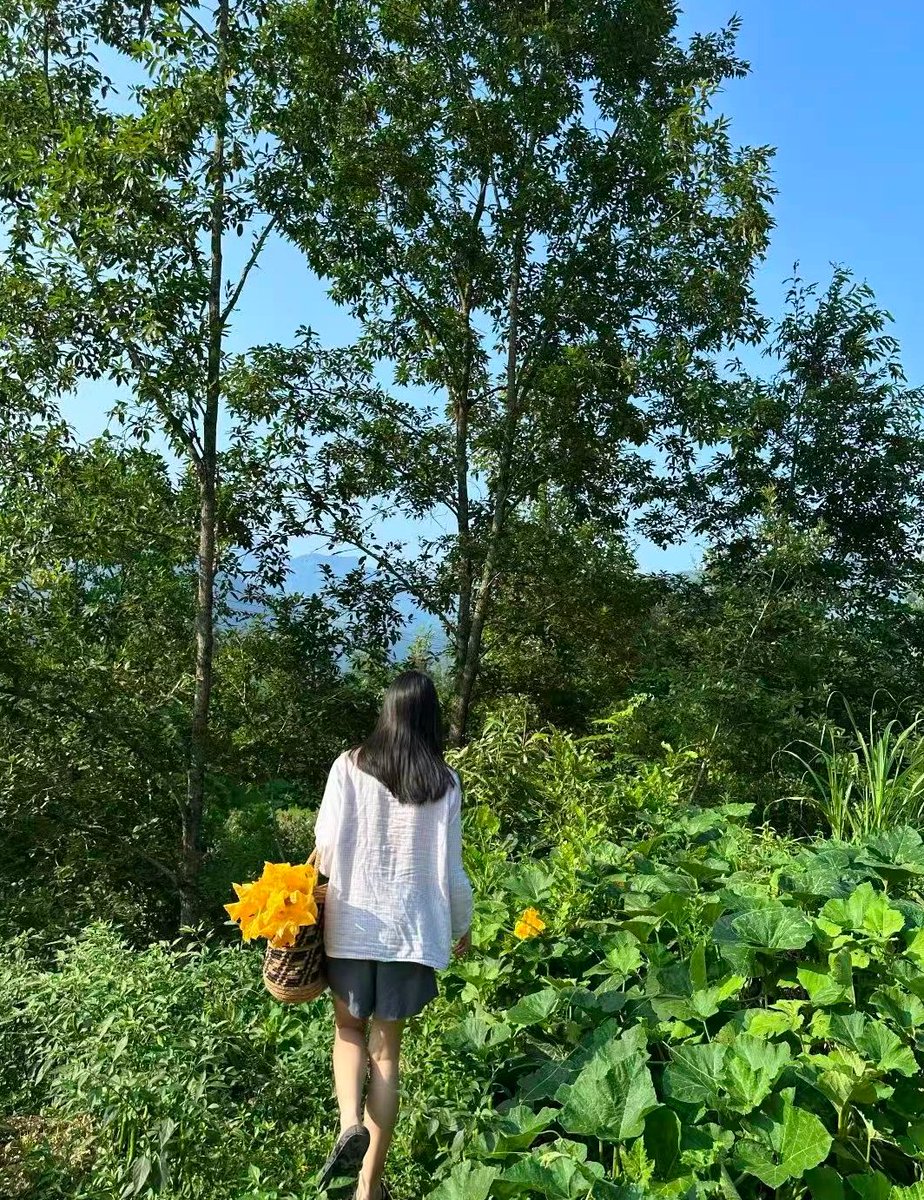 ke_yi66896's tweet photo. 如果是你 願意和我一起在農村生活嗎 https://t.co/Gz6cpvzaE8