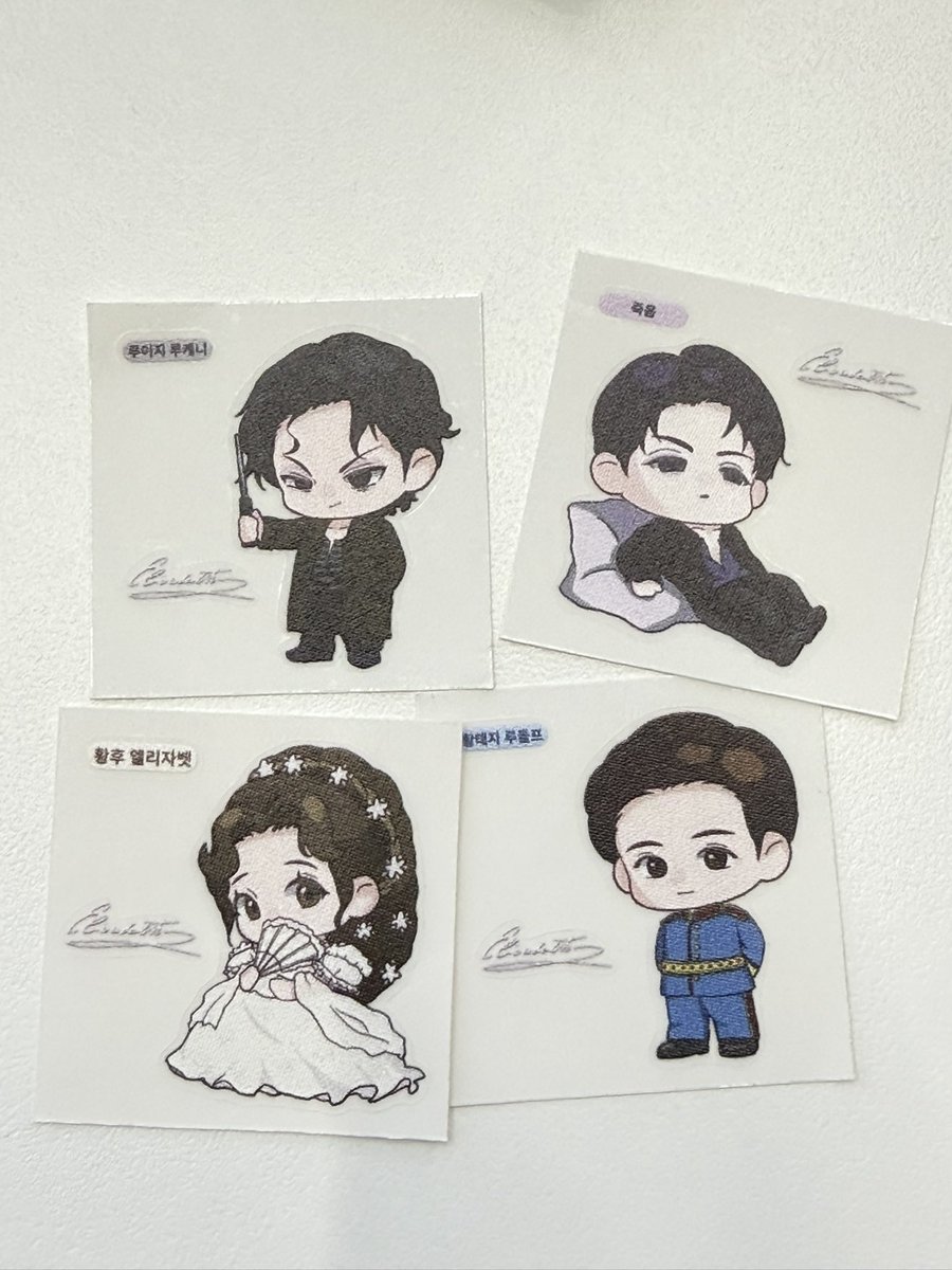 Daar2n's tweet photo. 온김에 띠부 드볼 완 https://t.co/9Z5jOx6j0u