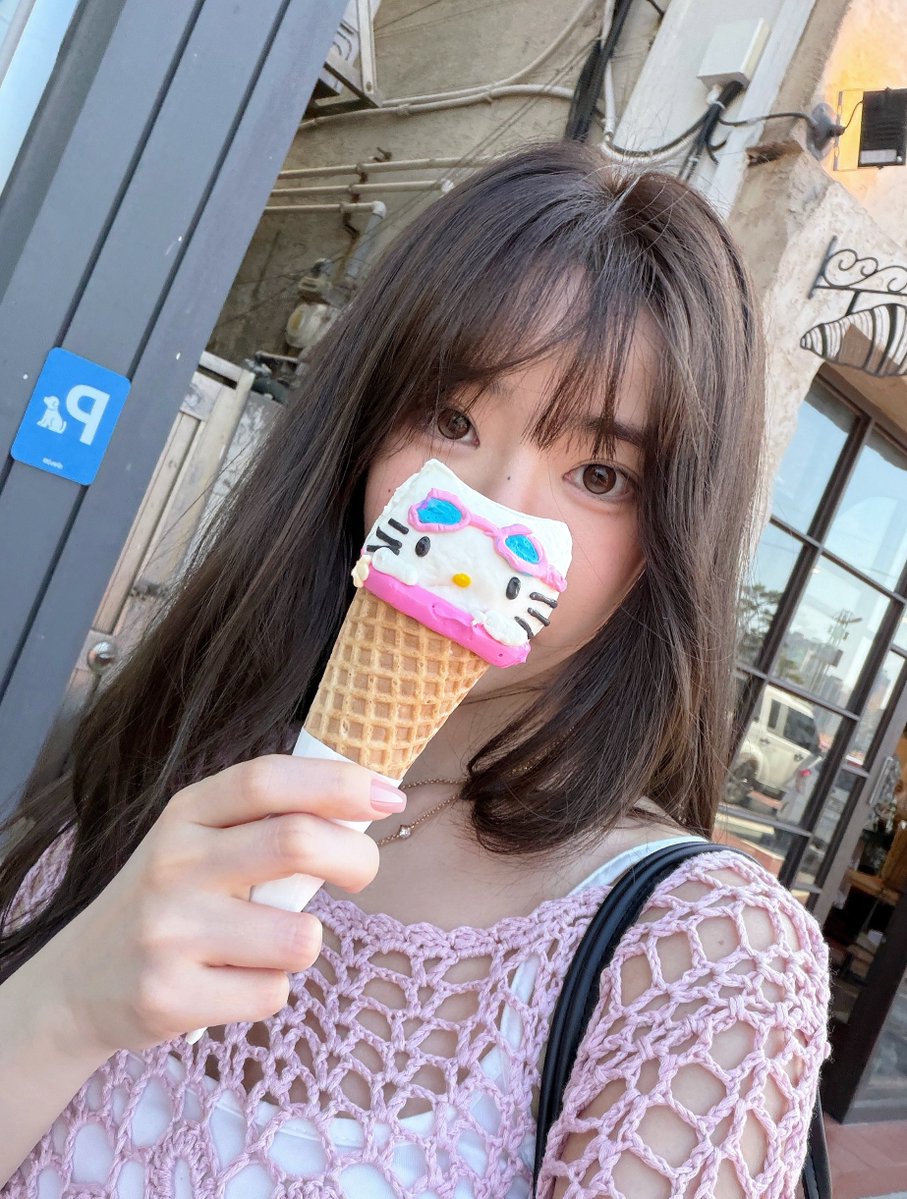 shenwoobi's tweet photo. 광안리 찍먹했을때 #부산 #광안리 #셀피 https://t.co/RLPAfI2L9A