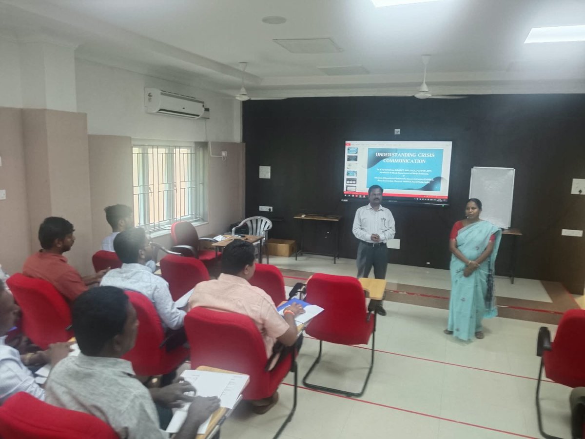 arulchelvansrir's tweet photo. Conducted a training programme on 'Risk Communication' for the Public Relations Officers of Tamil Nadu at Anna Administrative Staff College.
#RiskCommunication #AnnaAdministrativeStaffCollege #PROTraining #TamilNadu https://t.co/MiCBOrQo7d