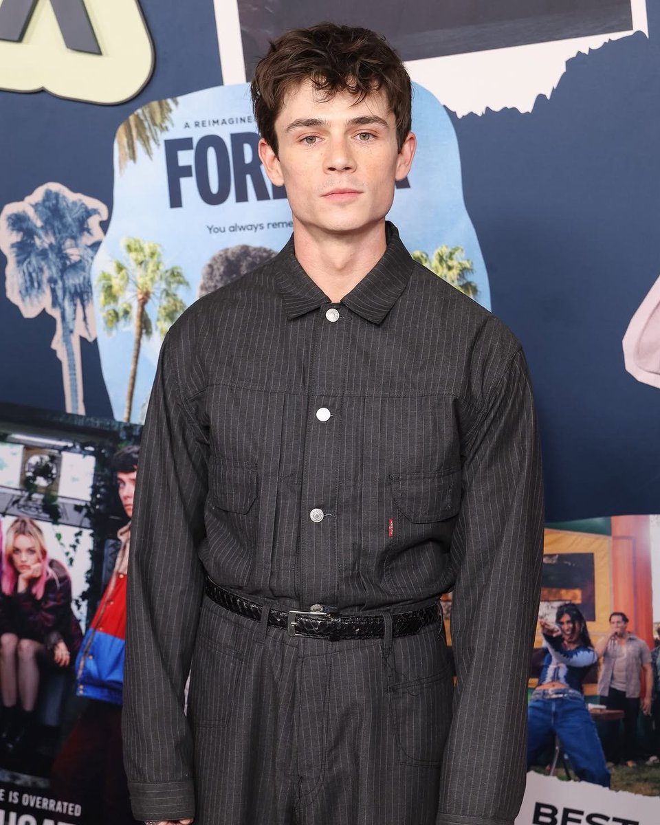 fullswadmayhem's tweet photo. Our favorite adults playing dramatic teens, Nikki Rodriguez, Ashby Gentry, and Noah LaLonde, stepped out in full mog mode at Netflix’s End of Summer Bash in LA. https://t.co/d4etYSQ13u