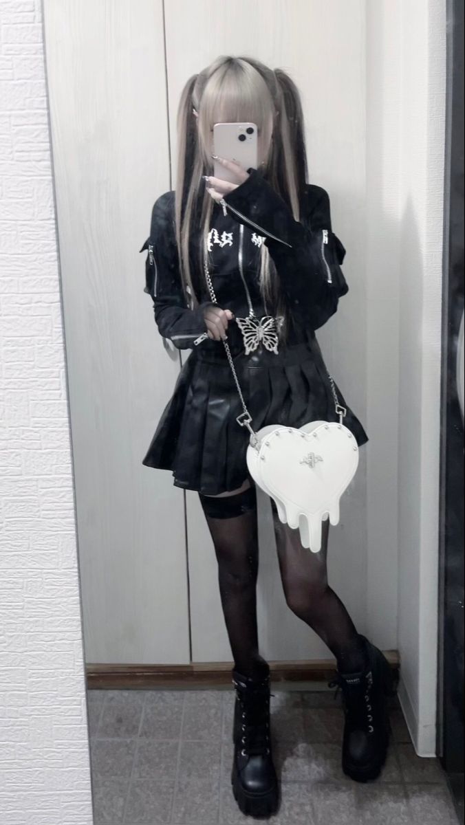 aurolakogen19's tweet photo. ね～♡

待ち合わせでこんなの来たらどうする？
#彼氏募集中 #恋人募集中 #地雷系 https://t.co/TXLMyZyM6N