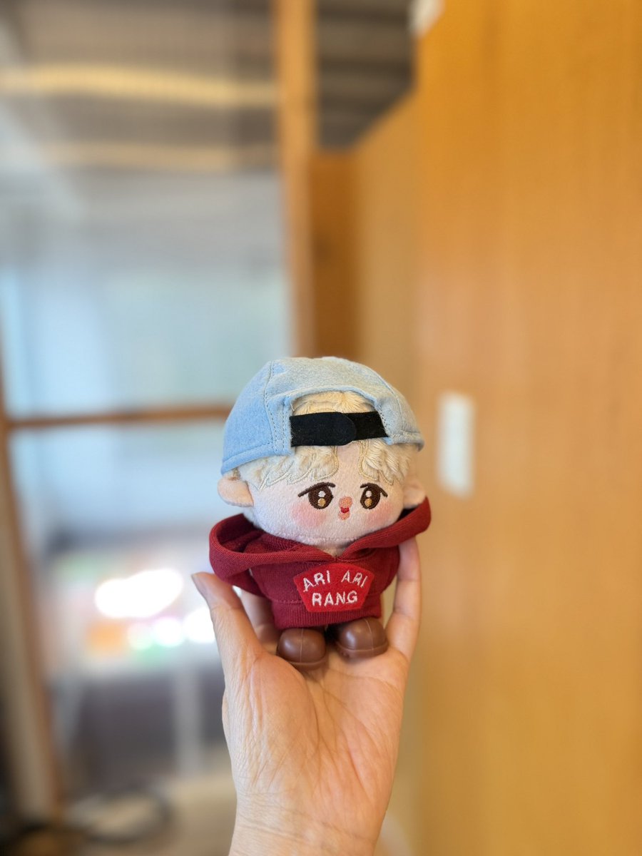 mochi284's tweet photo. ひよこの子🐥
ARIRANG フーディ3色❤️🩶🖤予約販売開始しました。

Aタイプ(ふわふわチミーなどのサイズのぬいぐるみ)
Bタイプ(もちみんちゃんなどのサイズのぬいぐるみ)

ツアーの記念に👍💕
🛒 https://t.co/PcvHH3eXJr https://t.co/oGBZuIaZct