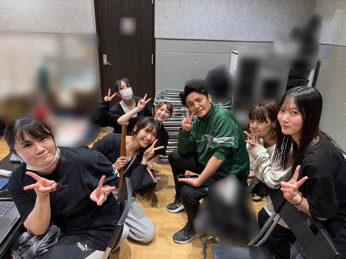 30dxOrekata2026's tweet photo. 📅稽古場通信📸

稽古中は真剣に休憩中は和気あいあいとしています😊🎶

30-DELUX『オレノカタワレ〜紅蓮の章〜』
🌐https://t.co/AFsq6biffz

#オレカタ紅蓮
#オレカタ2026　
#小辻庵 #村瀬文宣 #山崎真実 #三田麻央
#関優樹 #永遠 #湯本亜美 #眞鍋杏樹 #古橋祥子 #長瀬友起 #原田百嘉 #田中精 https://t.co/CazKLXyo7M