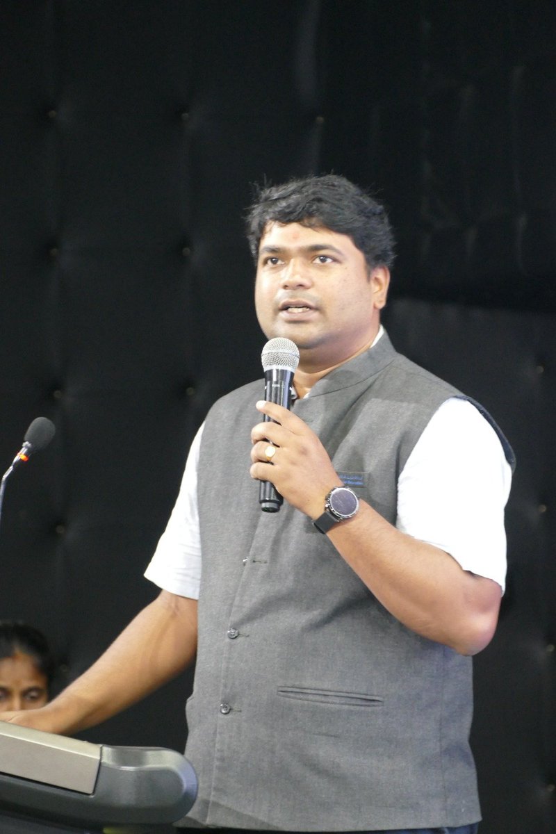 abhilashdsa's tweet photo. Sih internal hackathon event clips at #svcebangalore https://t.co/Z78pVQwGWX