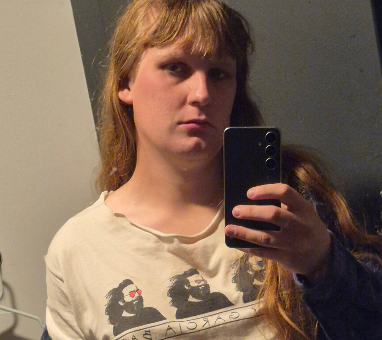 strstyler's tweet photo. this ugly brick claims to be a lesbian woman https://t.co/6FXQC4219e