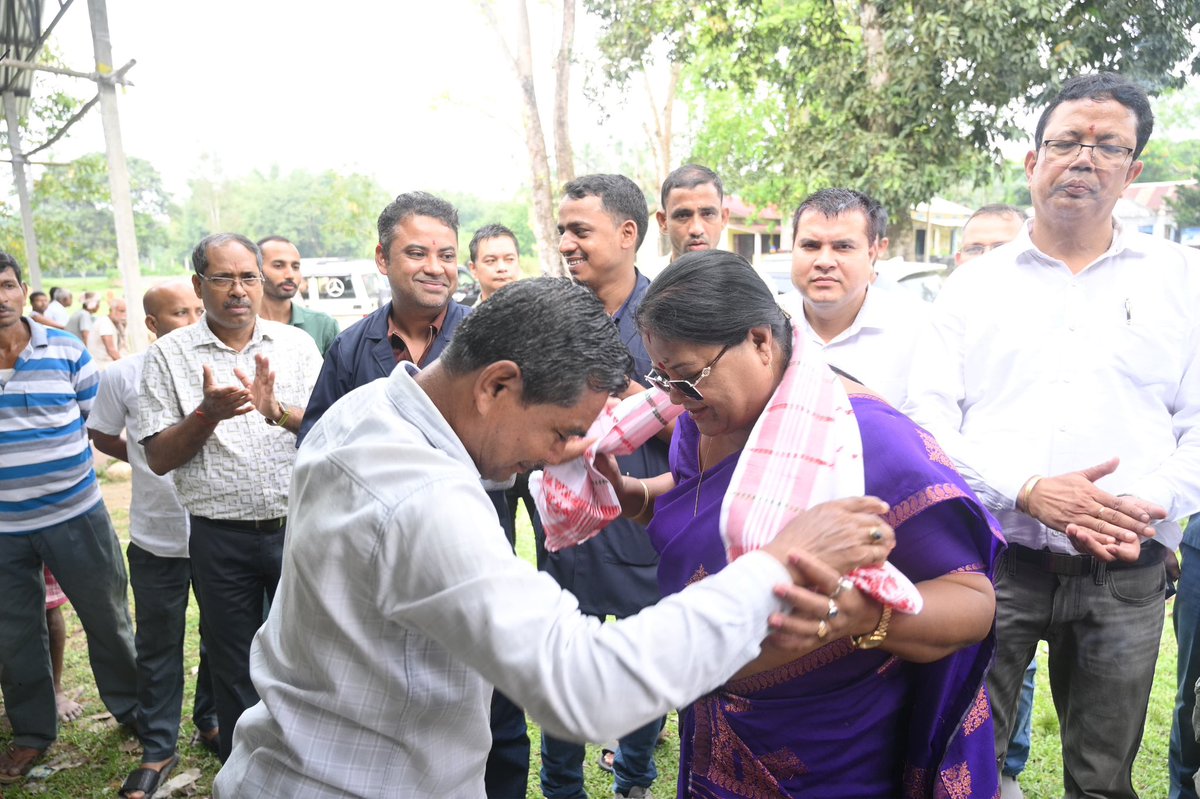 NilimaDeviBJP's tweet photo. Today, I visited a free animal health check-up and vaccination camp at Outla, Mangaldai, organised by the College of Veterinary Science, Khanapara, in collaboration with the Darrang District Animal Husbandry & Veterinary Department.

Such initiatives provide essential veterinary care to livestock farmers while promoting scientific animal husbandry and strengthening the rural economy.