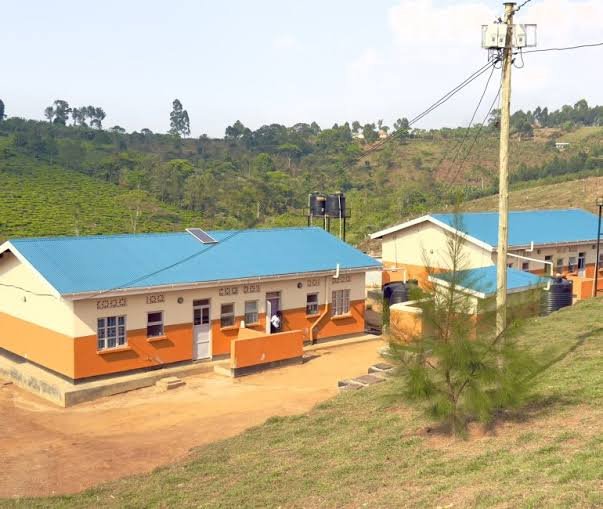 MakaziBrenda's tweet photo. These include Health Centre IIs, IIIs, IVs, general hospitals, regional referral hospitals and national referral hospitals. This represents a major expansion of access compared with the health system inherited by the NRM Government.
#WhyUgDecidedM7 https://t.co/pFCNvsoIxH