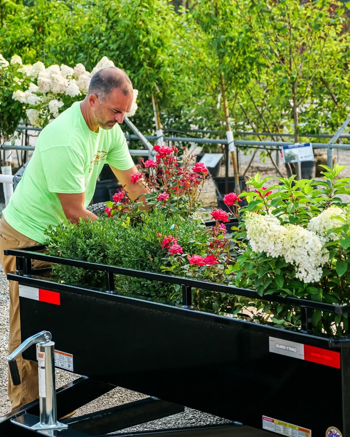 RonniEhlyxreg's tweet photo. Spring is just around the corner, and busy season won’t wait. Contact your local dealer to place spring trailer orders and schedule service. Call (801) 266-4420. https://t.co/q5tIEbLdMC