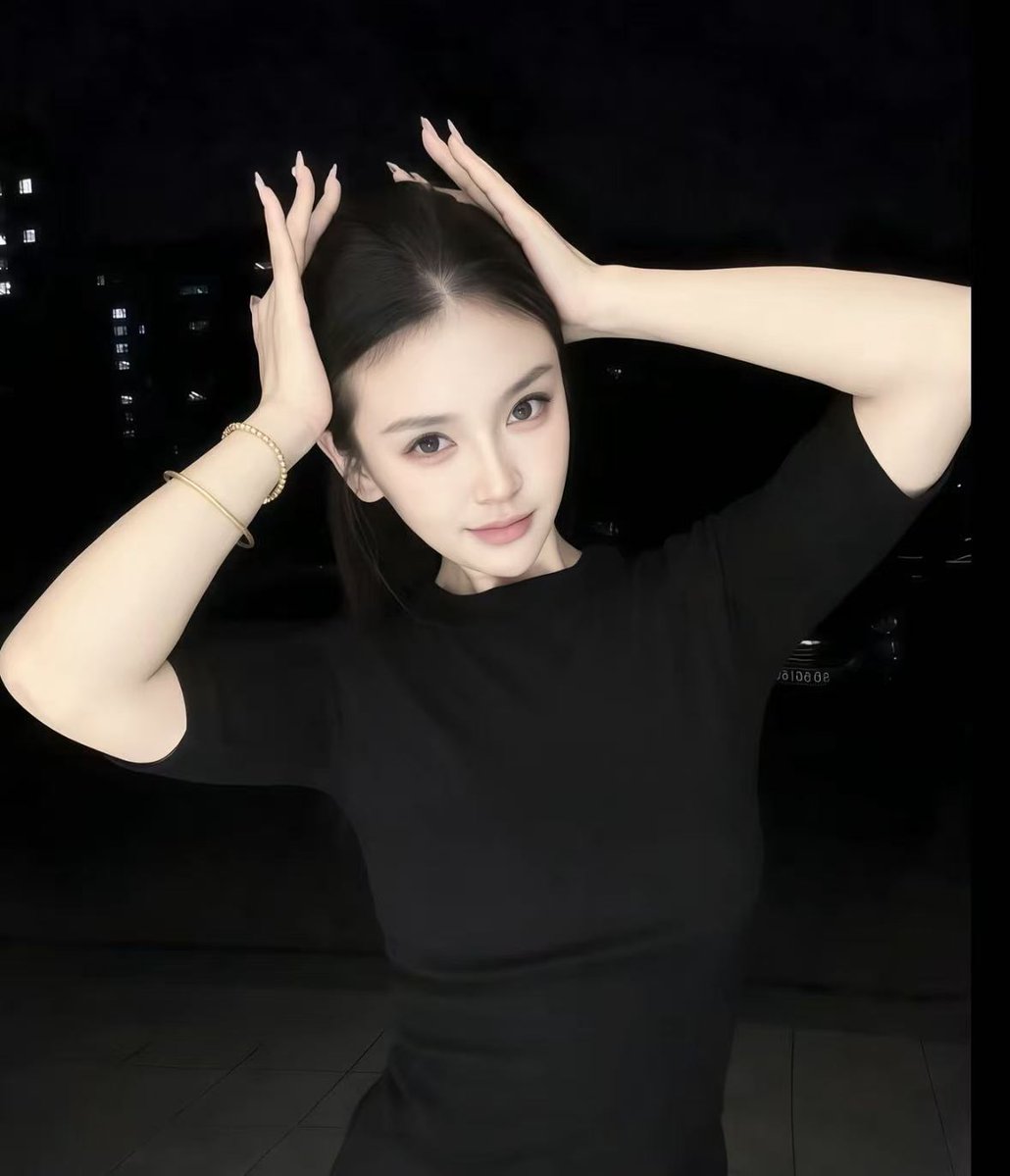 jianingweb3's tweet photo. 你有什么不为人知的信息差?

1、学厨师的：想活得久尽量在家吃饭。

2、学法律的：监狱条件和大学宿舍四人寝的条件是一样的.而且大城市的监狱条件更好.建议以后想吃牢饭的去大城市。

3、学西医的：吃辣椒不会长痘.喝牛奶才会冒痘。

4.学学中医的：女孩子多吃肉.尽量别献血。

5.学空乘的：飞机上的热水不是开水.水箱多久清洗一次全看公司良心。

6.学理发的：烫头选最便宜的就行.贵的便宜的.效果都差不多.只是对你的态度不一样。

7.学心理的：心理咨询师也有自己的心理咨询师。

8.学食品工程的：保质期的意思是最佳食用期.如果过了保质期.只要没坏都能吃

9.学珠宝的：钻石才是最大的营销骗局.也是最大的成功案例。钻石只是一种普通的矿物.可以人造.而黄金才是有限的资源

10.学社会学的：这个世界上反社会人格挺多的.出门在外要保护好自己。

11.学英语的：建议大家用翻译器.比用我还快。

12.学兽医的：有部分宠物医院做绝育不便宜但确实很快.为了不让主人心里不平衡.会在手术室摸会鱼.延长一下手术时间。

13.学电商的：某音的商品大部分比其他平台贵。

14.学表演的：所有相亲节目都是有剧本的.男女嘉宾录制一期薪酬不同.带父母去价格更高.还可以自己选择录几期。

15.学生物工程的：其实味精比鸡精更健康.味精是粮食提取的天然调味品.反而鸡精是符合调味品。

16.学信息安全的：每个人的信息.只要放在网上都可以随意被观看.只不过大部分人没权限看。

17.学银行金融的：存定期不要只看保本保息.问问有没有存款保险再存。

18.学机械的：游乐场的设施.我自己都不敢去坐.304材料能换成201

19.学废品回收的：捡瓶子记得踩扁.不然会占地方。

20.学酒店管理的：千万不要用酒店的玻璃杯.毛巾浴巾最好也别用.都会顺手擦了马桶。

21.学奶茶的：点奶茶能去冰就去冰.不然给你整大半杯的冰块。

22.学摄影的：拍婚纱照别找婚纱影楼.找工作室定制化拍摄好点。

23.学室内设计的：单独给设计师发一个几百一千的红包.这个设计师最少能给你省大几千块甚至上万块钱。

24.学开高铁的：和谐号买不到票可以去车上站着.到站后再补票.但是复兴号不可以。

25.学接生的：出生的时候一定要哭.要不容易挨大嘴巴子。

26.银行.告诉你.亲属去世.卡里的遗产知道密码就直接取.不要告诉银行当事人去世。

27.猪肉老板.告诉你.买猪肉.要少说点.还要早上去买。

28.体彩店.告诉你.月月都有人中奖.可惜4。酒场老手.告诉你.别人夸你很会吃鱼其实是说你很会挑刺。

29.老一辈.告诉你.不要打孙子.一打就是错。

30.母亲.告诉你.蹲着买药.弯腰买零食买茶要说自己喝。

31.社会.告诉你.坐异性的车.不坐副驾驶坐领导的车.不坐后排。

32.朋友.告诉你.别人请客吃饭.记得客不带客.这是"规矩".

33.20年老司机.告诉你.市区最怕"鬼探头".高速最怕追尾。

34.30年卡车司机.告诉你.车玻璃水千万不能缺了.关键时刻能保命。

35.服装店经理告诉你服装店的镜子显瘦；服装店的灯光.衬肤色.你怎么搭都好看。

36.牙科诊所告诉你进价百八十的牙会翻10倍卖给你.只因你需要它。

37.外包经理.告诉你.三千多招不到一个民工.却可以招到一个大学生

38.婚庆.告诉你.道具反复用.除了主持人费点口水外.基本没有损耗。

39.废品回收站：告诉你：利润大.竞争小.雇几个人干活.1年房车就出来了。

40.丧葬品行业.告诉你：利润高.没人还价.挣多挣少全看你敢不敢要。

41.卖水果.告诉你：反季水果.要少吃。

https://t.co/CFFRn51TtW.告诉你.3K到8K就是3K.工资面议就是工资低.弹性工作制就是经常加班。

43.护士告诉你住院输液不严重是可以回家的.不要傻乎乎的问医生.可不可以回家。

44.交警叔叔.告诉你.车祸大出血时.如果伤者口渴.千万不要给他喝水。

45.反诈中心.告诉你.扫码免费领鸡蛋你领的只是一筐鸡蛋.他出卖的却是你的个人信息

https://t.co/mJOjbc7sBR客服.告诉你.要想不踩坑.除了看差评.还要看有没有运费险.有运费险的商品.质量都不会太差。

47.水产厂家.告诉你.丸子蟹排火腿肠等等.都是注了胶水的。

48.运营商.告诉你.流量超了.扣你很多.你给客服电话投诉说没有收到超出的短信通知.可以要回超出的话费。

49.微商.告诉你.某东某宝买的东西.可能是从拼夕夕发货的。

50.医美行业.告诉你.医美是提前透支你身体里原有的物质罢了.上了40,50岁后.皮肤会比正常人老的快。

51.农贸市场.告诉你.买鱼.多看称.杀鱼.别走开!

52.早餐摊.告诉你.少吃混沌.不吃第一轮肉包。

53.游泳馆.告诉你.水半个月都不换一次.但却看起来很蓝.很干净.其实是加了某些特殊东西。

54.外卖店.告诉你.现炒是不可能又来不及的事.用料理包.才能又快又赚钱。

55.火锅店.告诉你.有些老板从不吃自家的火锅.有些是油会回收.这样才可以越来越香。

56.服务员.告诉你.一直不上菜的话就说 没做就退掉.立马给你先做好。

57.房产销售.告诉你.1楼.4楼.18楼与顶楼.谨慎购买!买时不觉得.卖时就后悔。

58.酒吧.告诉你.几毛钱的酒卖上百.而且很多酒不正。

59.动物葬礼行业.告诉你.宠物殡葬.一颗安乐死的药.成本几块.卖几百。

60.装修行业.告诉你.金三四银九十是装修旺季.但7,8月却是看装修的好季节。手.

61.月子中心.告诉你.里面的月嫂都是新手.有经验的月嫂不去。

62.蔬菜批发市场.告诉你.给菜上面沾一点土.就说自己的是纯绿色食品.没有农药化肥

63.保健品.告诉你.卖得好.有四点原因：广告做得好.销售嘴很甜.味道还不错.老人特怕死。

64.工程行业.告诉你.逢年过节最忙.甲方.监理.第三方.监理站.跑到位了验收快。