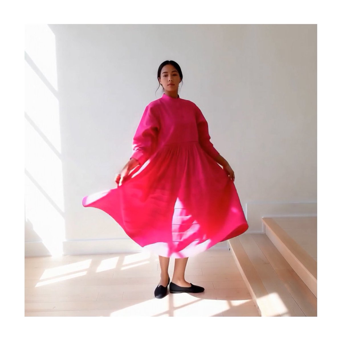 as_prett's tweet photo. point de Japon
Band Collar Pintuck Gathered Dress
Magenta Pink

Product Number : 03-0305016
Shell  : 100% COTTON
Size : M, L, XL
Handcrafted in Japan

Available on

https://t.co/51TpmOFyWJ

for a limited time.

@as_prett #luxuryfashion #cottondress #handmade #pointdejapon #online https://t.co/4PHOpAsQW4
