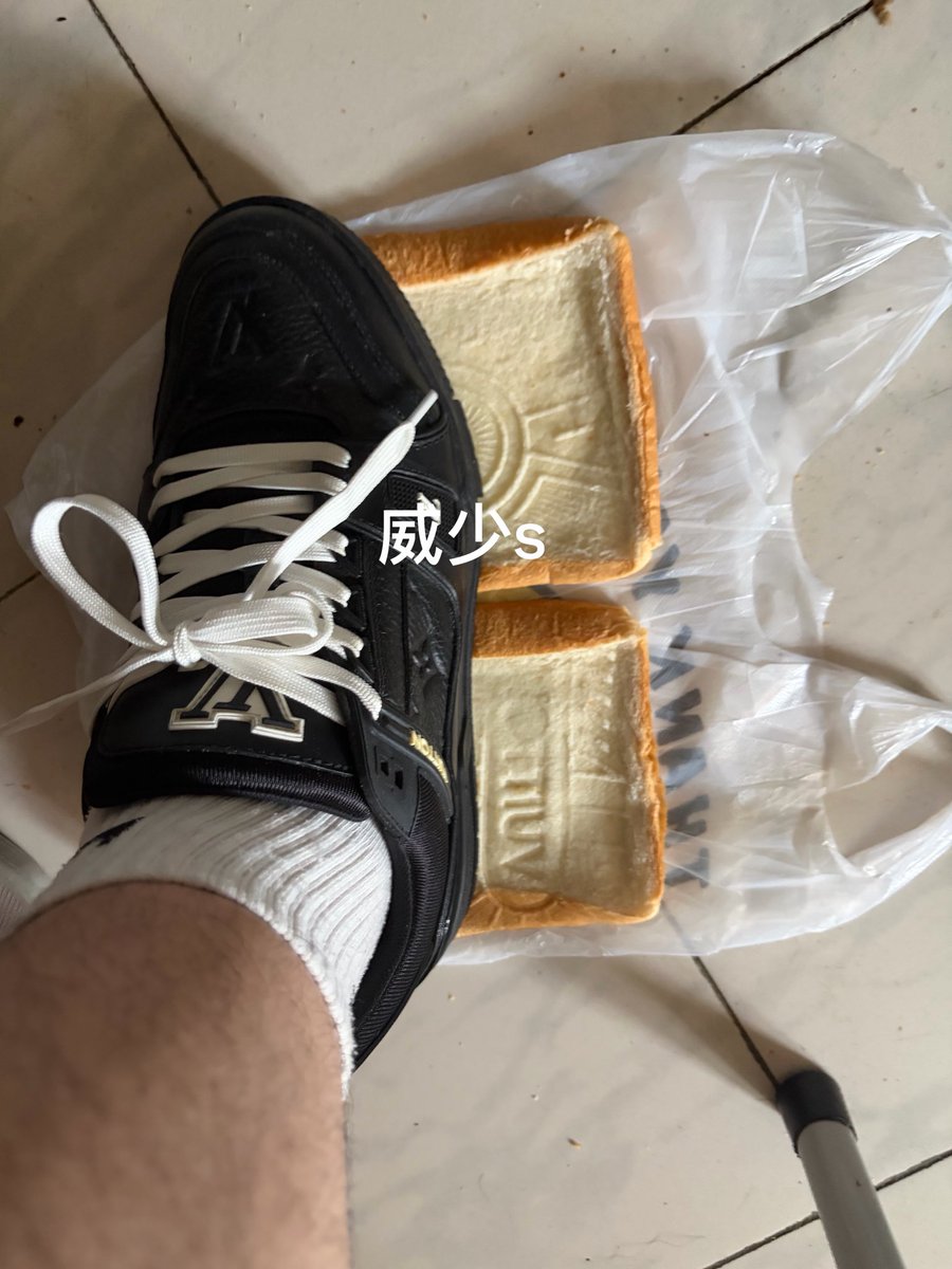Dom5418's tweet photo. 畜生来吃你爹给你精心制作的美食 https://t.co/EY7Si1IKDa